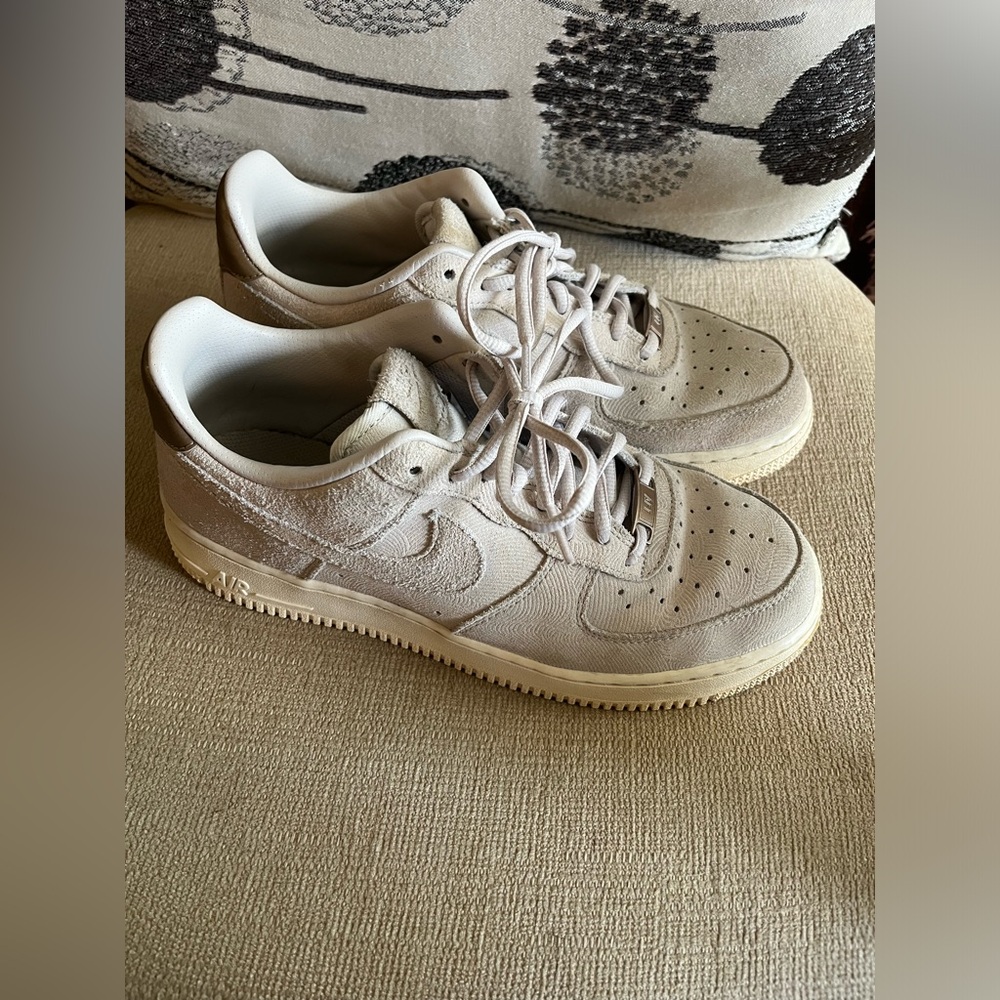 Nike Air Force 1  '07 PRM Suede "Gamma Gray" Shoes Size 9 818595-001